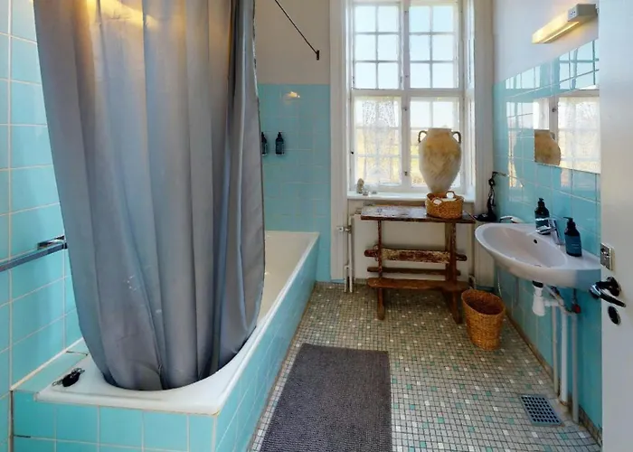 Historic Atmosphere At Gelskov Estate For * Ringe