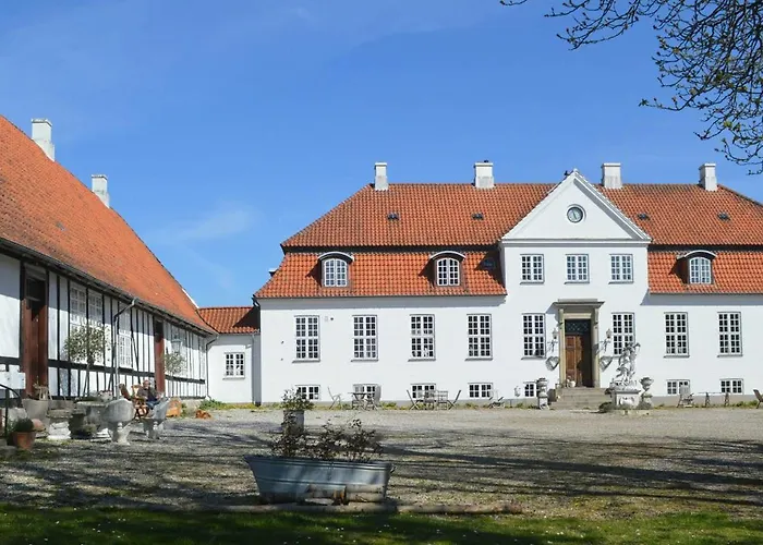 Сasa de vacaciones Historic Atmosphere At Gelskov Estate For *